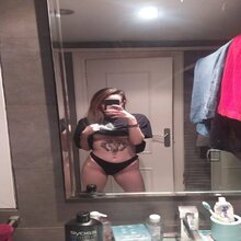 Mis fotos y vídeos desnuda tocandome
