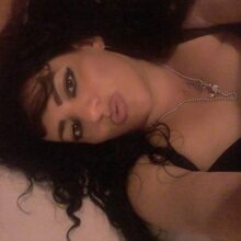 Morena sexy, implicada