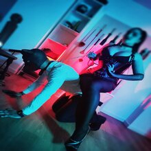 ama dominante estrica busca sumisos en el centro de alicante