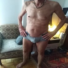 Cachondo en la cama