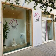 BUSCAMOS A MASAJISTAS