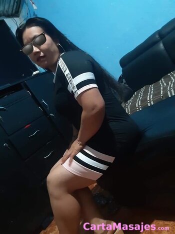 primera imagen miniatura: Mi esposo me deja hacer sexo con hombres x 40 euros 😘😘 la hora