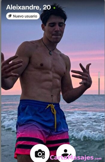 segunda imagen miniatura: Max el chico sensual y atento que buscas...