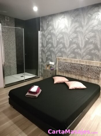 quinta imagen miniatura: Masajista er&oacute;tica.. Brasilera muy complaciente...