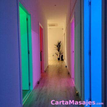 tercera imagen miniatura: Centro de masajes sensoriales eróticos