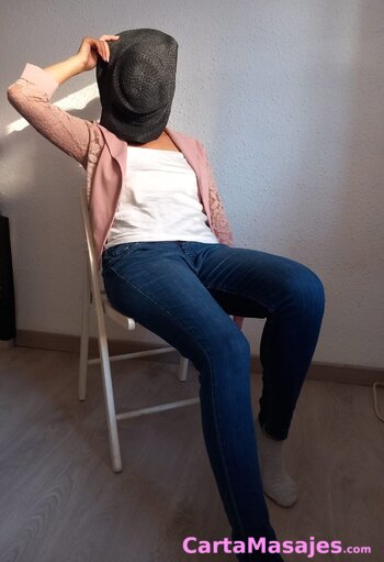 primera imagen miniatura: Masajista catalana nativa masaje corporal sensitivo