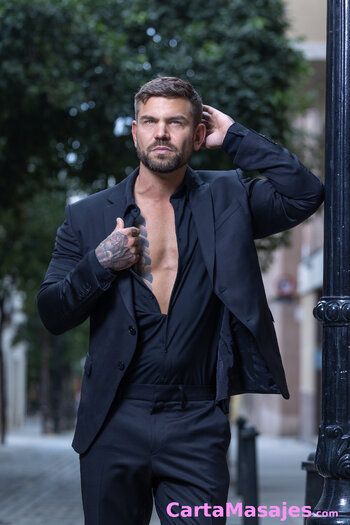 segunda imagen miniatura: GIGOLO EXPERTO EN PAREJAS