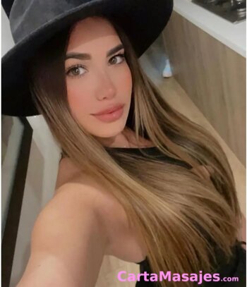 cuarta imagen miniatura: Verónica 23 años escort vip recién llegada muy apasionada