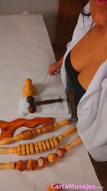 sexta imagen miniatura: Masajista titulada en valdemoro