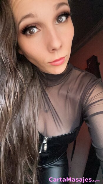 segunda imagen miniatura: Mistress Mixary DOMINATRIX PROFESIONAL SESINES PRESENCIALES SESIONES ONLINE VENTA DE CONTENIDO