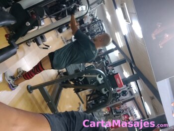 cuarta imagen miniatura: Servicio a se&ntilde;oras