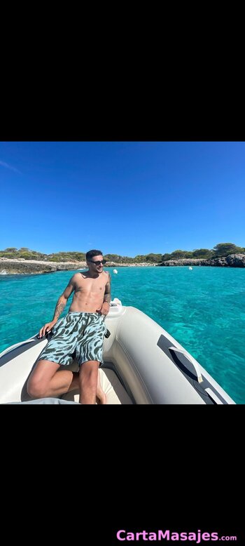 tercera imagen miniatura: Gigolo Joven sexy