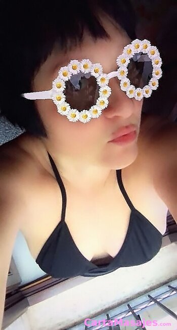 cuarta imagen miniatura: Me gusta mi trabajo por eso deseo tener una cota contigo.