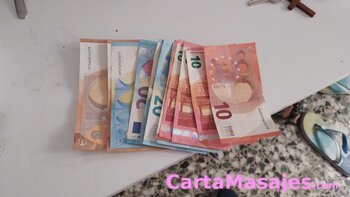 primera imagen miniatura: Busco mujer para salir doy ayuda econ&oacute;mica a cambio