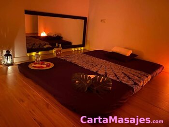 cuarta imagen miniatura: LAURA-EROTIC CENTER VALENCIA