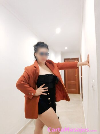 tercera imagen miniatura: Masajes er&oacute;ticos, no otra cosa.