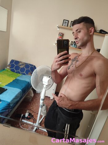 primera imagen miniatura: Gigolo joven ,para mujeres de todas las edades ,lo pasaremos bien