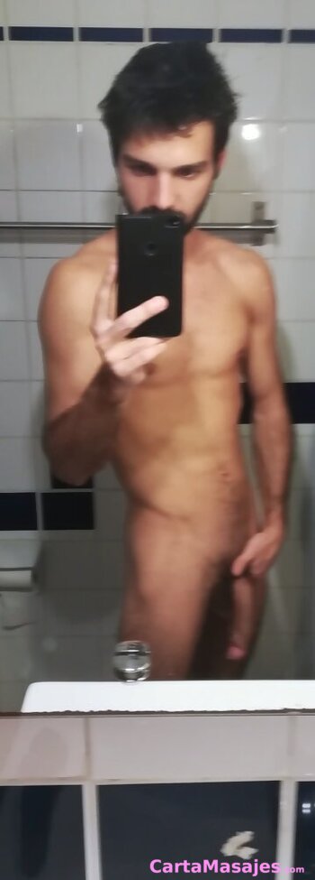 tercera imagen miniatura: Agus, quieres compa&ntilde;&iacute;a y discreci&oacute;n?