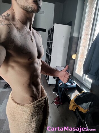 tercera imagen miniatura: Gigolo, caliente y implicado