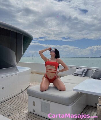 primera imagen miniatura: Valery ninfomana caliente y extrovertida Disponible 24 horas