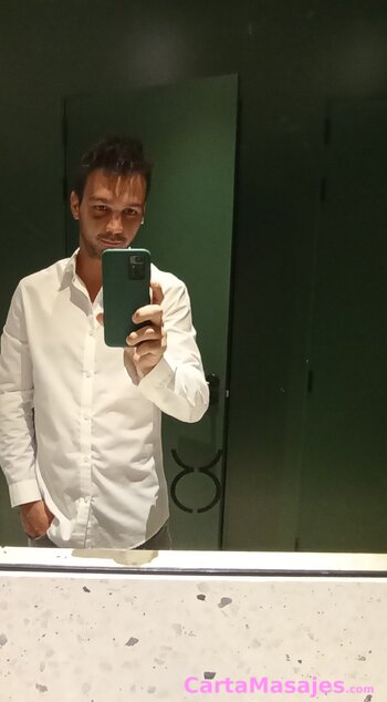 primera imagen miniatura: Gigolo compañia para mujeres