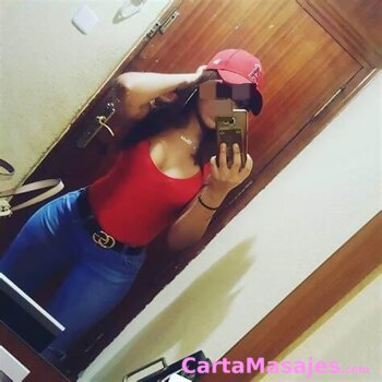 primera imagen miniatura: HOLA ME LLAMO CORAL 23 A&Ntilde;OS MUY JUGUETONA