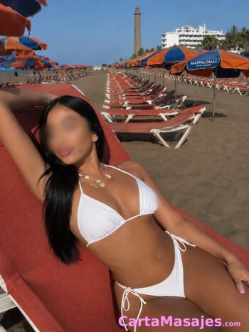 tercera imagen miniatura: Sensual massages in English beach.