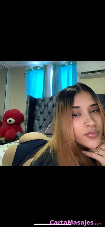 tercera imagen miniatura: Hola amor quiero pasarla Bien 😍