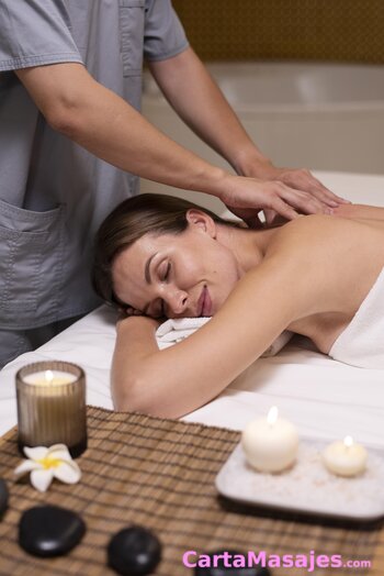 quinta imagen miniatura: Masaje sensitivo relajante para mujeres