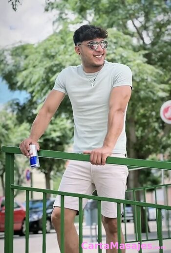 cuarta imagen miniatura: Joven ardiente