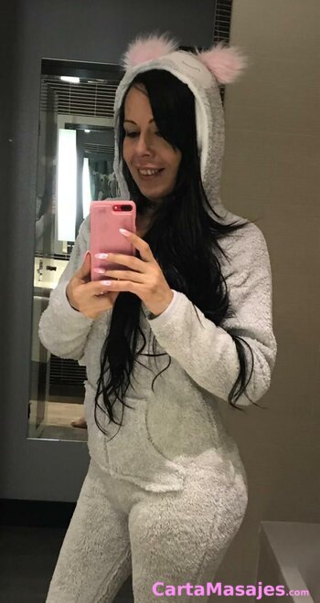 cuarta imagen miniatura: TRANSEX mas feminina que mujer