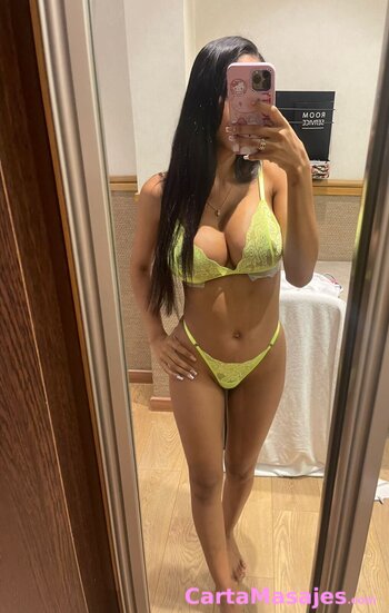 tercera imagen miniatura: DESEO NOVEDAD EN TU ZONA SOY MUY ATREVIDA Y DISPUESTA