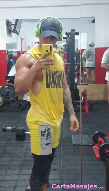 primera imagen miniatura: Instructor de entramiento funcional y masaje