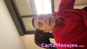 cuarta imagen miniatura: Busco mujer para quedar o videollamadas