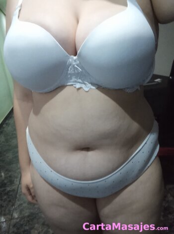 primera imagen miniatura: Chica joven con ganas de aprender cositas nuevas.