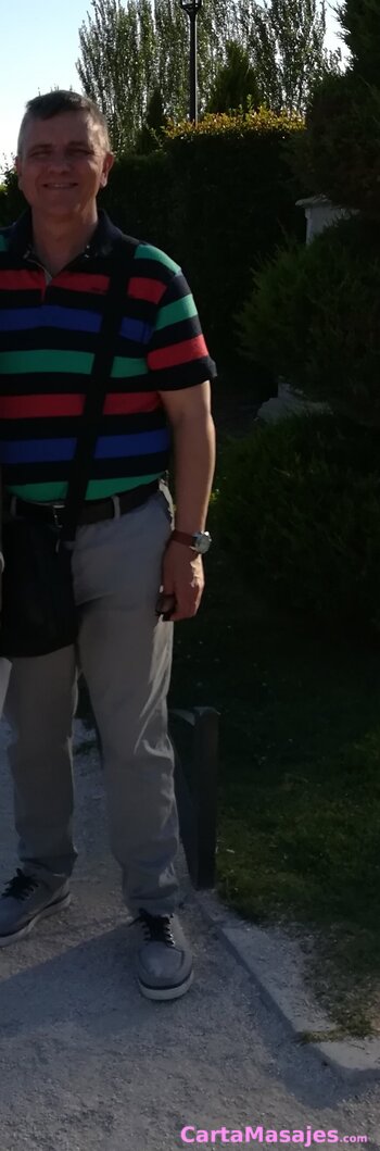 primera imagen miniatura: HOMBRE DESNUDO DOY MASAJES