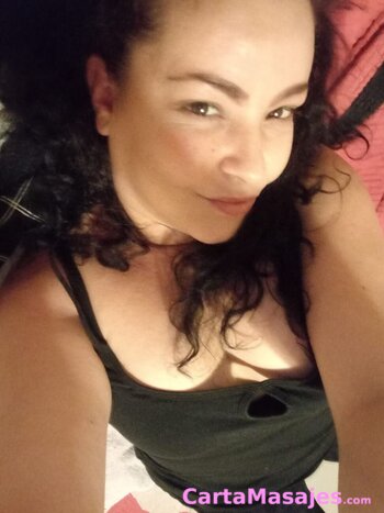 tercera imagen miniatura: masajista titilada