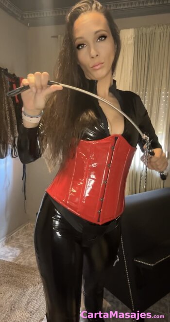 sexta imagen miniatura: Mistress Mixary Adiestro Sumisos Reales