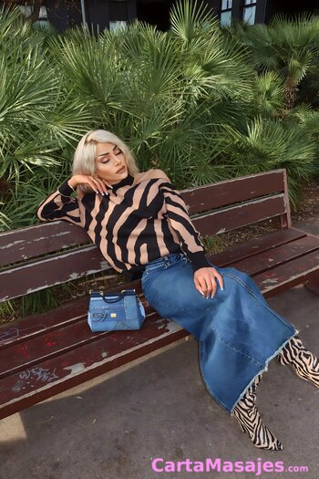 tercera imagen miniatura: Kat full experienc couple