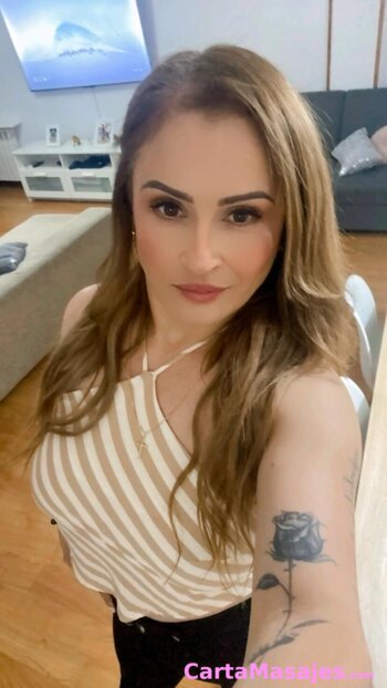 tercera imagen miniatura: María Fernanda colombiana simpática y super fiestera