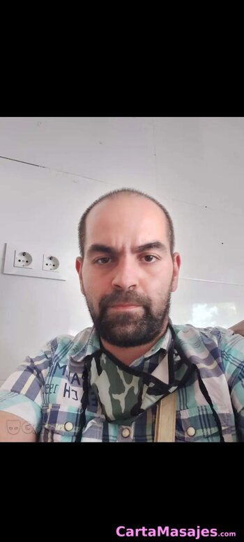 primera imagen miniatura: Johny masajista profesional y titulado y cobro 120&euro;