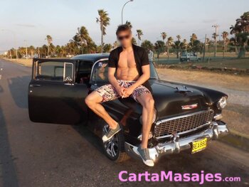 segunda imagen miniatura: 🔥"Chico Guapo Italiano: Compañero de Élite para Mujeres y Parejas Sofisticadas "🔥