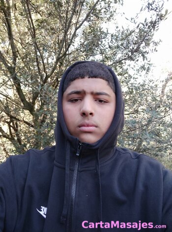 primera imagen miniatura: OFREZCO 50 EUROS POR PASAR UN BUEN RATO