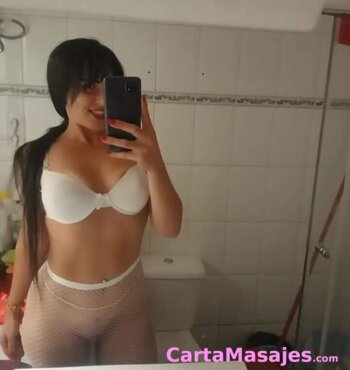 segunda imagen miniatura: Melanie canaria
