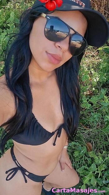 segunda imagen miniatura: SARA BIEN RICA Y SUPER FOGOSA CON 18 A&Ntilde;OS