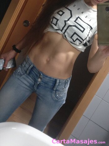 tercera imagen miniatura: nay . espa&ntilde;ola del norte , masajista erotica