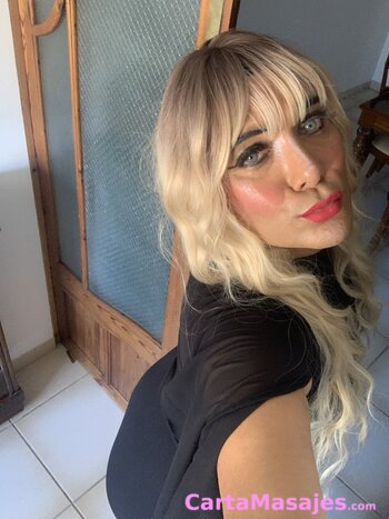 cuarta imagen miniatura: CHICA TRANS BUSCA AFRICANO NEGRO POLLON
