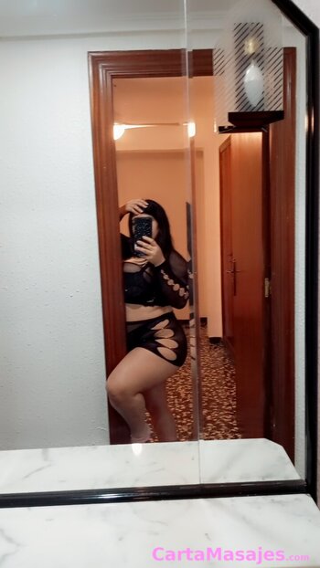 segunda imagen miniatura: Linda Latina