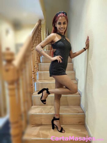 tercera imagen miniatura: Luna. 20 A&ntilde;os. Dulzura, erotismo, elegancia y pasi&oacute;n.