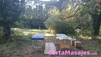primera imagen miniatura: MASAJE RELAJANTE CON FINAL MANUAL AL AIRE LIBRE